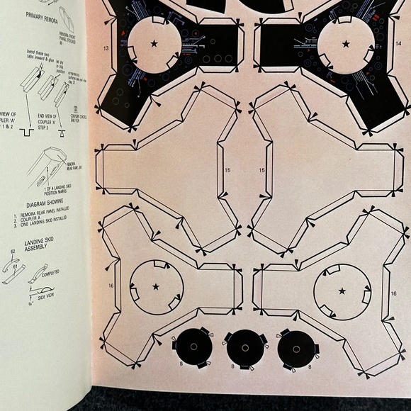 Vintage Space Freighter Future Supply Ship Build It Yourself Kit Series 1982 - Picture 3 of 4